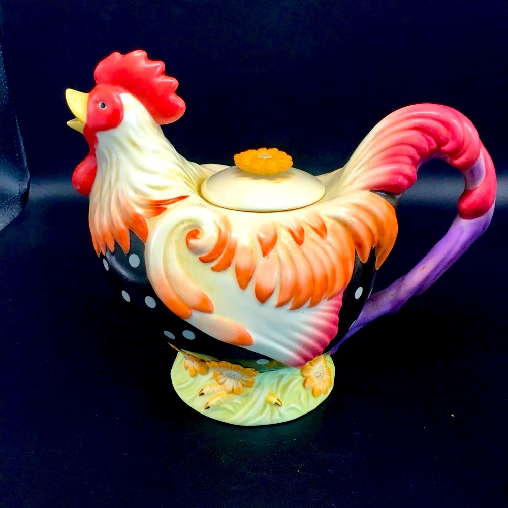 New Retired Lenox Rooster “Daybreak Sunshine"  Teapot, Hand Painted 6x8”